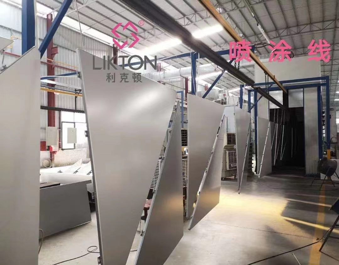 Likton PVDF spraying line for fire-rated aluminum panels